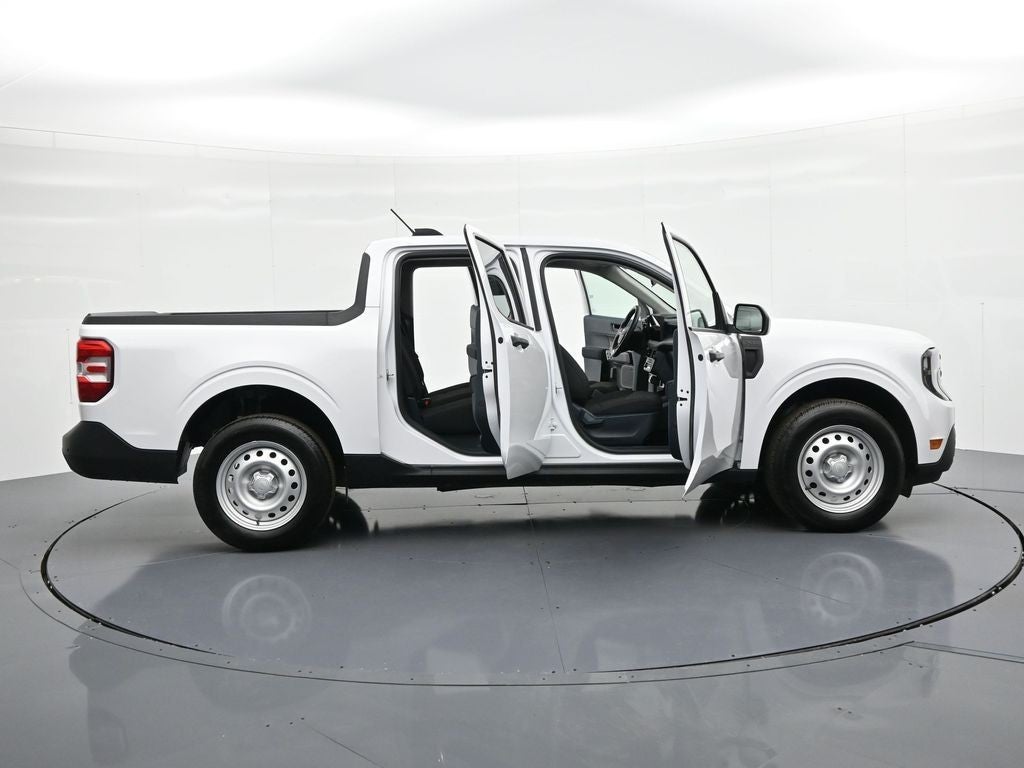 2025 Ford Maverick XL AWD SuperCrew