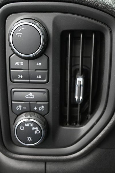 2023 Chevrolet Silverado 1500 4WD Crew Cab 147" Custom Trail Boss