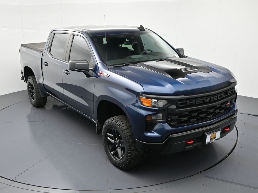 2023 Chevrolet Silverado 1500 4WD Crew Cab 147" Custom Trail Boss