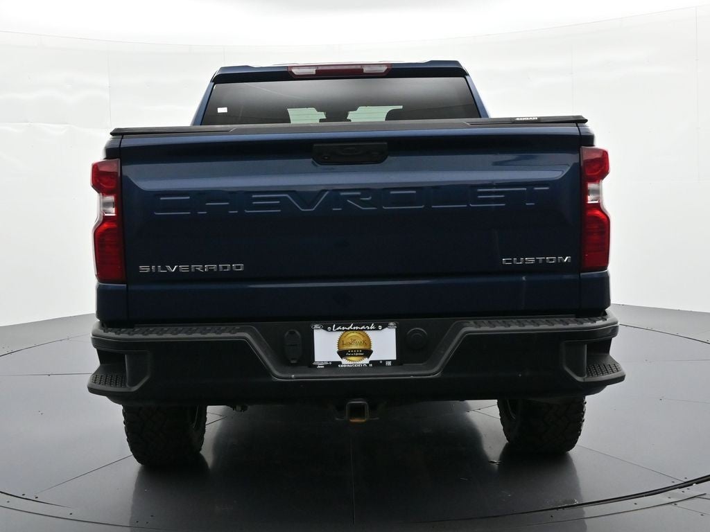 2023 Chevrolet Silverado 1500 4WD Crew Cab 147" Custom Trail Boss