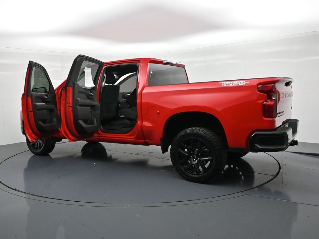 2024 Chevrolet Silverado 1500 4WD Crew Cab 147" Custom Trail Boss