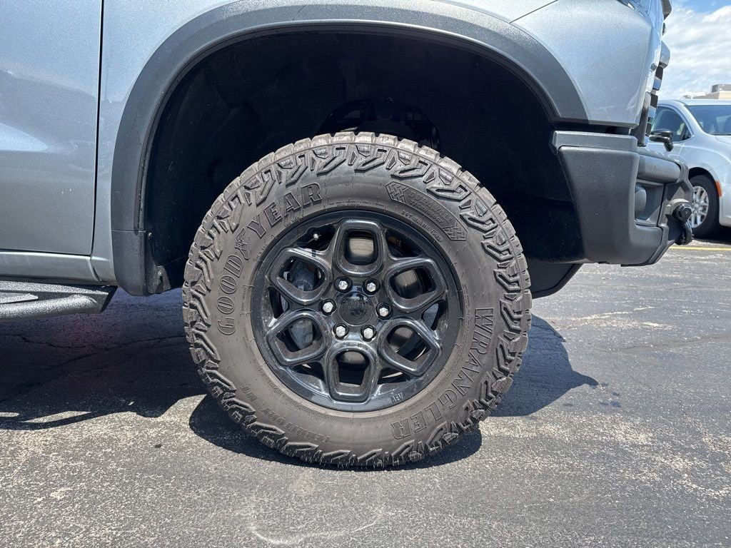 2023 Chevrolet Silverado 1500 4WD Crew Cab 147" ZR2