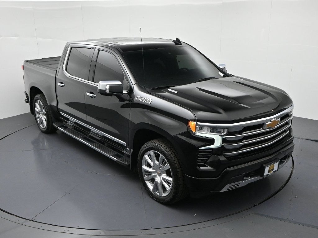 2023 Chevrolet Silverado 1500 4WD Crew Cab 147" High Country