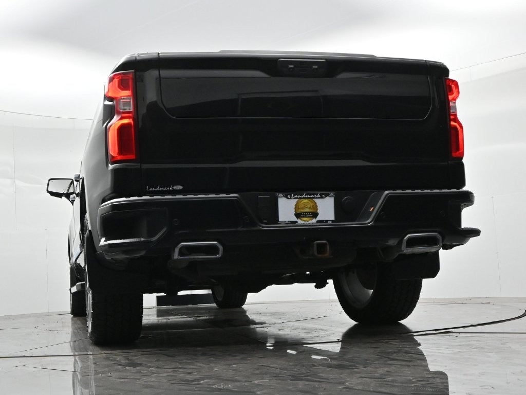 2023 Chevrolet Silverado 1500 4WD Crew Cab 147" High Country