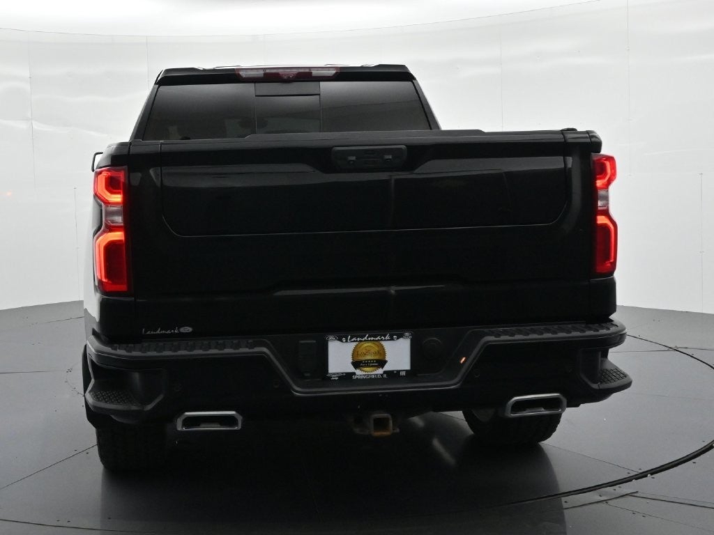 2023 Chevrolet Silverado 1500 4WD Crew Cab 147" High Country