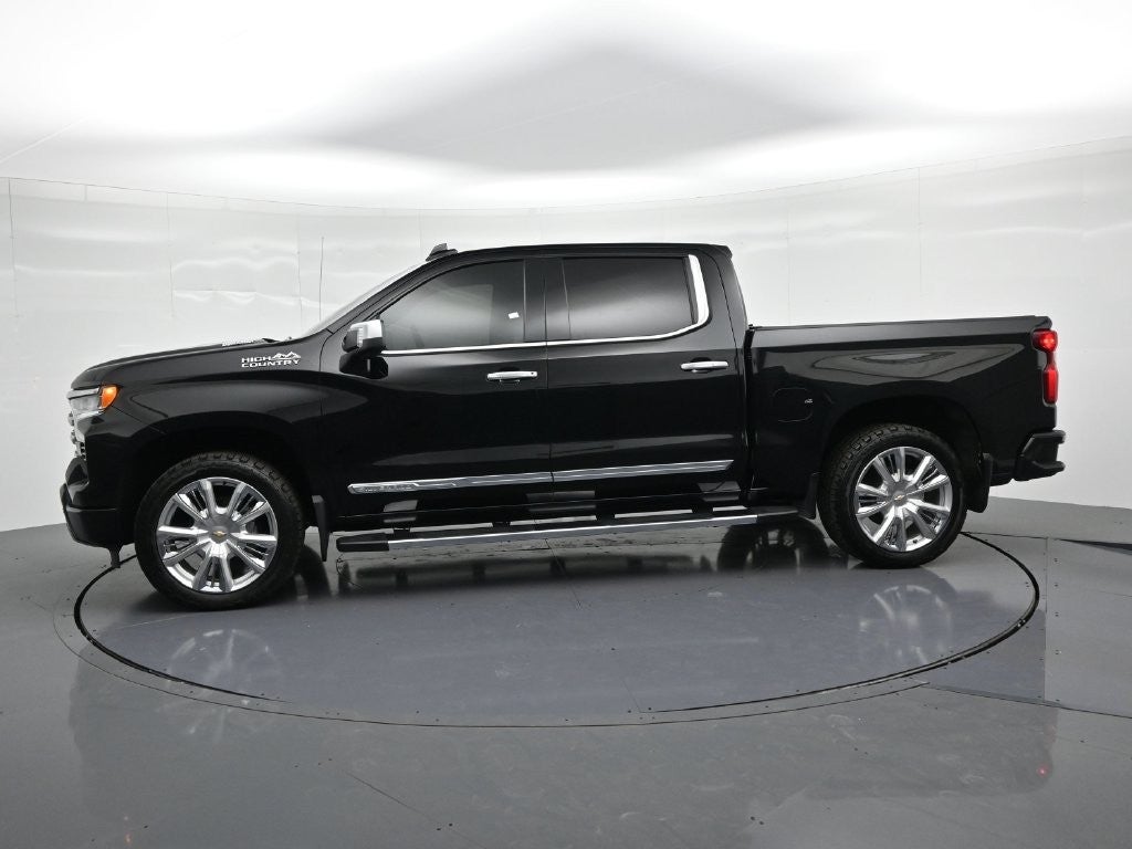 2023 Chevrolet Silverado 1500 4WD Crew Cab 147" High Country