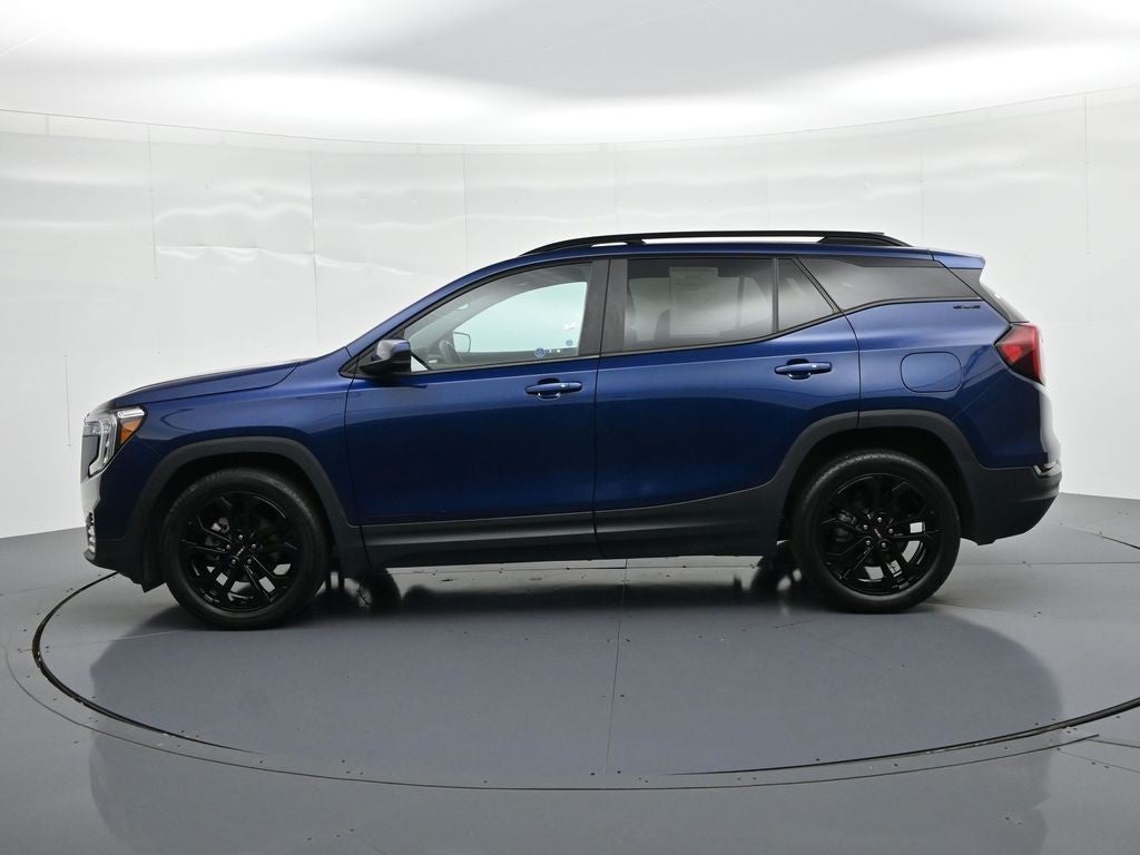 2022 GMC Terrain FWD 4dr SLE