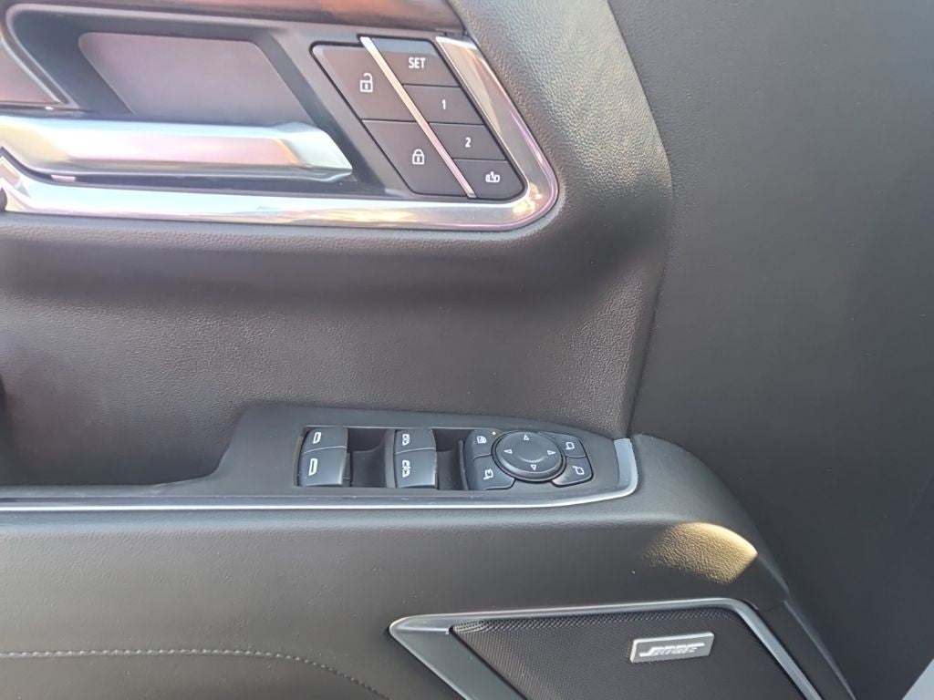 2025 GMC Sierra 1500 4WD Crew Cab 147" SLT