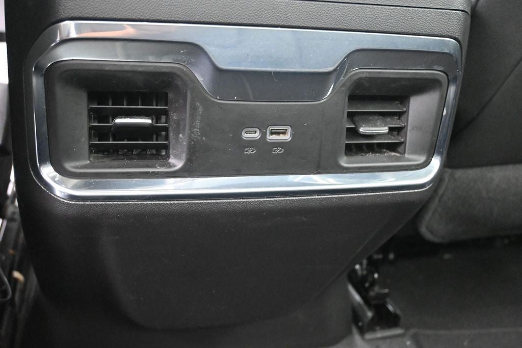 2025 GMC Sierra 1500 4WD Crew Cab 147" SLT