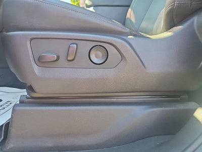 2025 GMC Sierra 1500 4WD Crew Cab 147" SLT