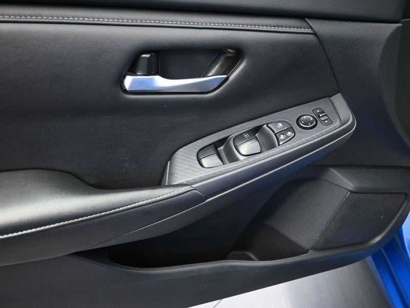 2024 Nissan Sentra SV CVT