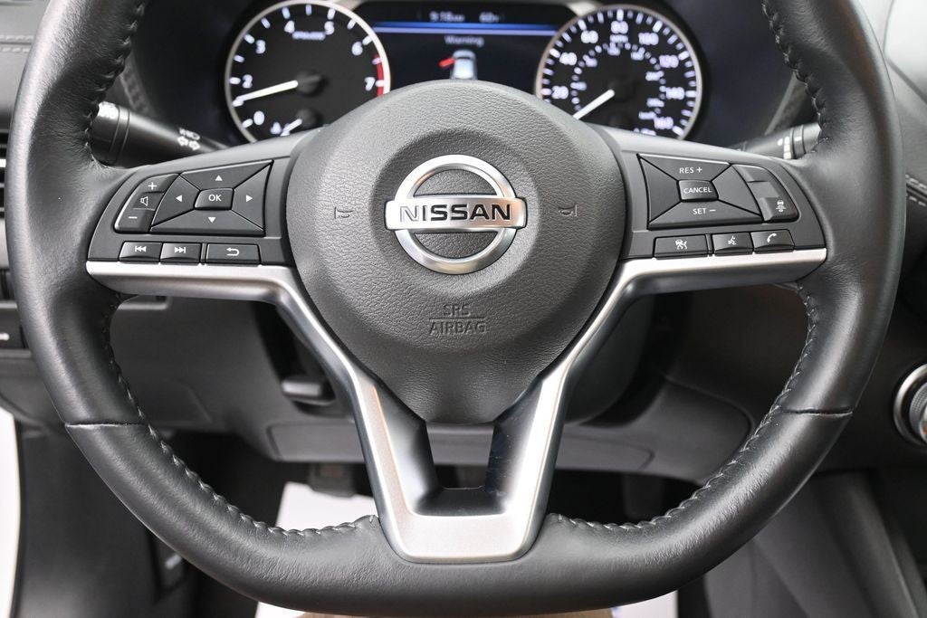 2022 Nissan Sentra SV CVT