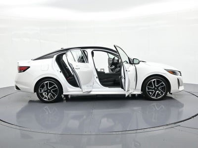 2025 Nissan Sentra SR CVT