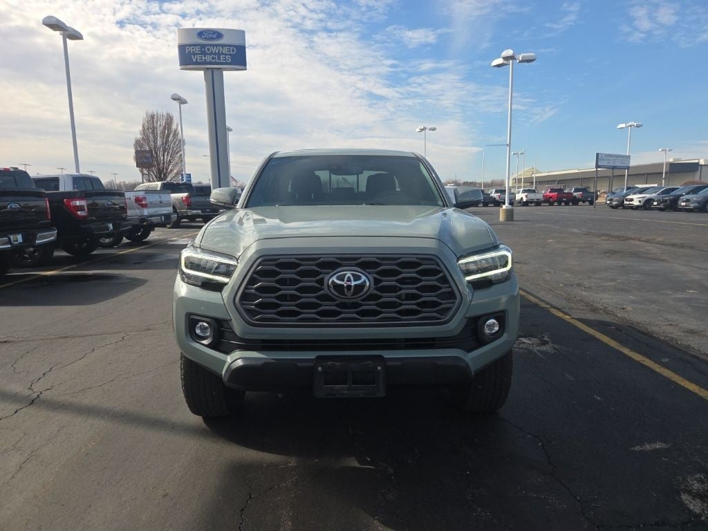 2023 Toyota Tacoma 4WD TRD Off Road Double Cab 5' Bed V6 AT (Natl)