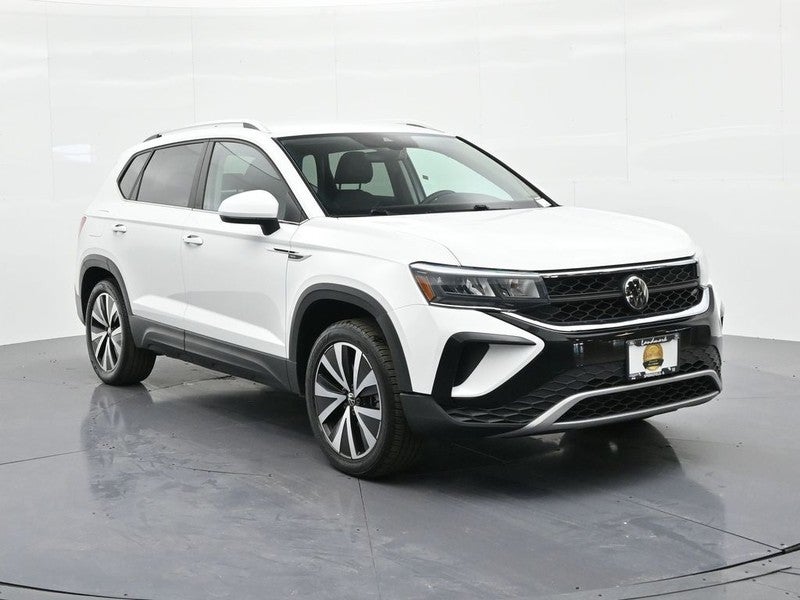 2023 Volkswagen Taos SE 4MOTION