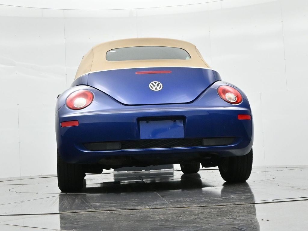2008 Volkswagen Beetle Convertible 2.5L Black Tie Edition