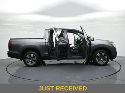 2017 Honda Ridgeline RTL-T 4x4 Crew Cab 5.3' Bed