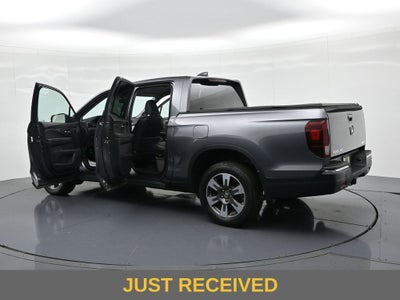 2017 Honda Ridgeline RTL-T 4x4 Crew Cab 5.3' Bed