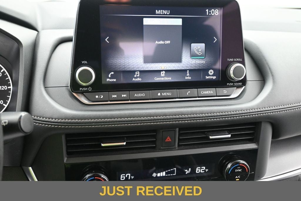 2024 Nissan Rogue FWD SV
