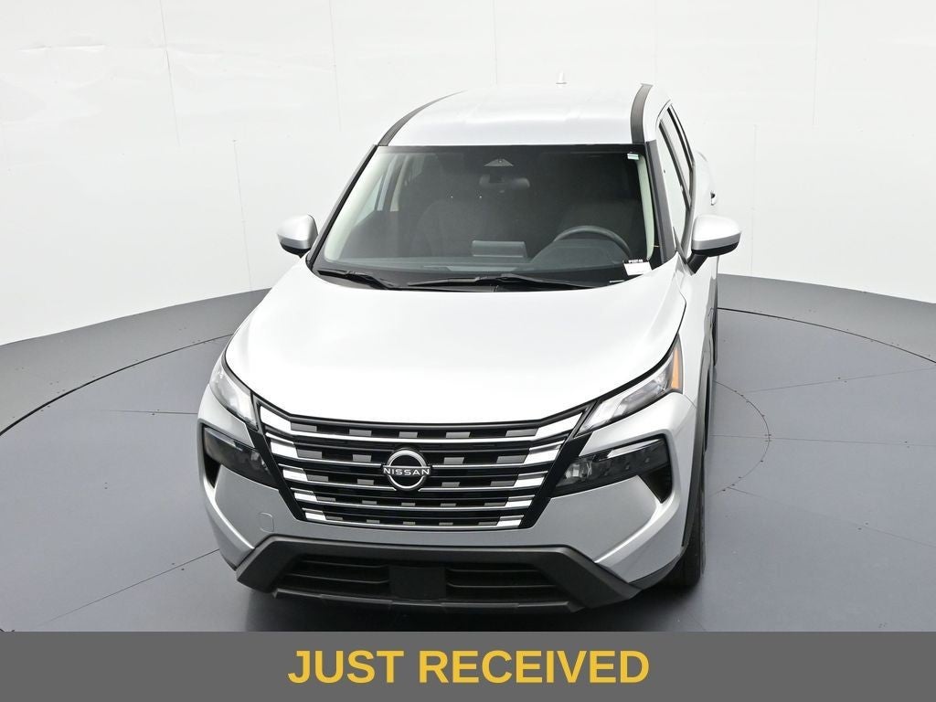2024 Nissan Rogue FWD SV