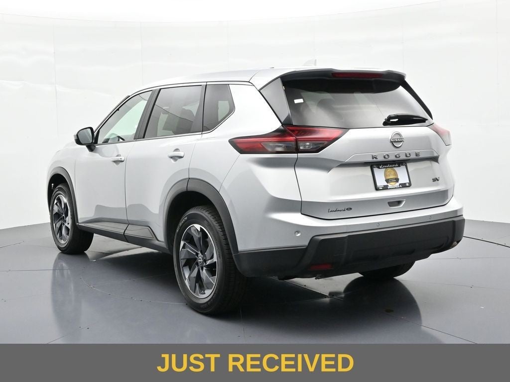 2024 Nissan Rogue FWD SV
