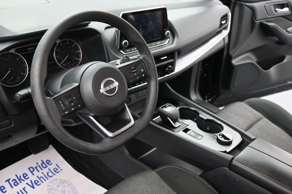 2024 Nissan Rogue AWD SV