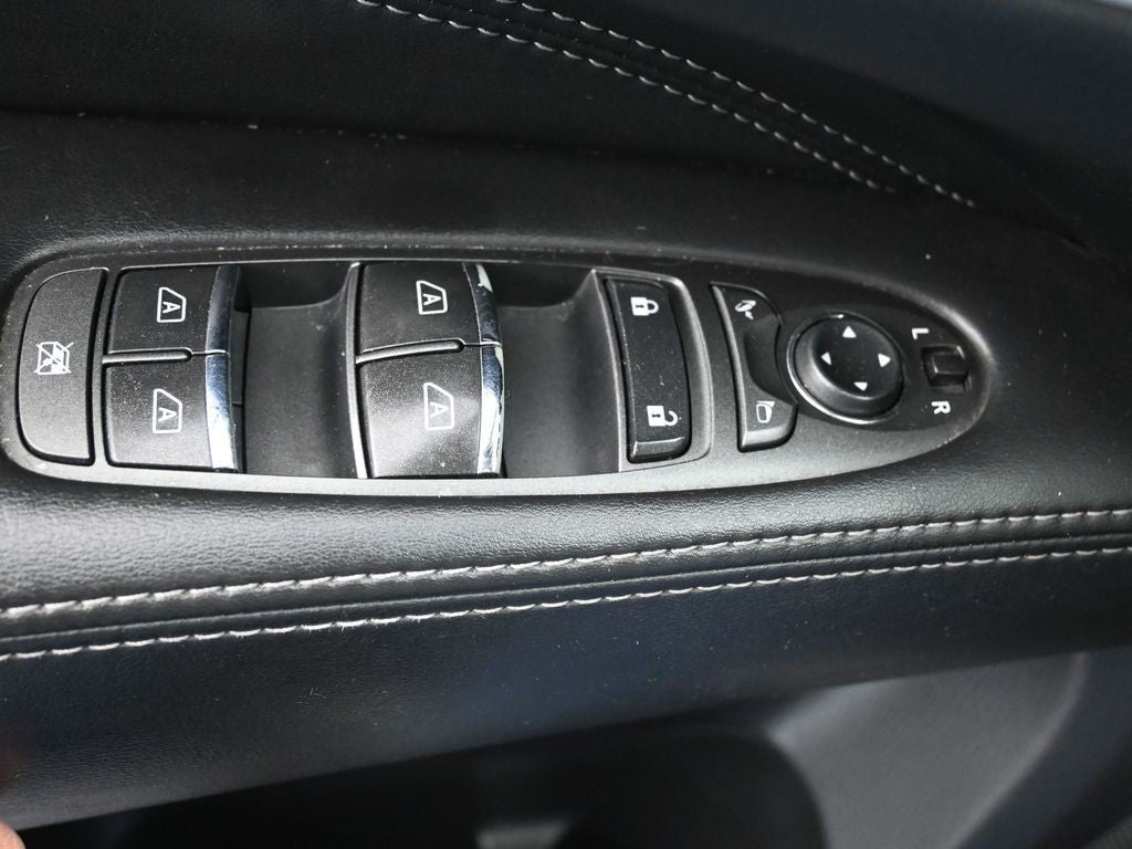 2017 INFINITI QX60 AWD
