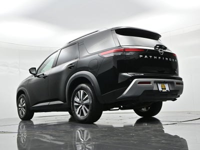 2025 Nissan Pathfinder SL 2WD