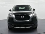 2025 Nissan Pathfinder SL 2WD