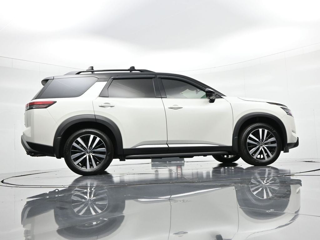 2024 Nissan Pathfinder Platinum 4WD