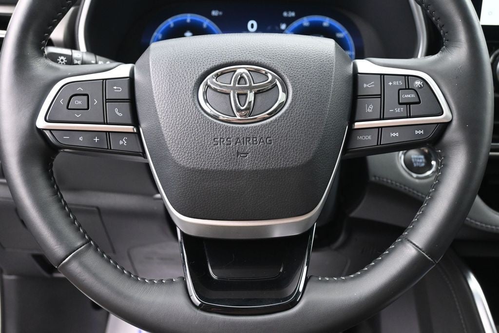 2023 Toyota Highlander Limited AWD (Natl)