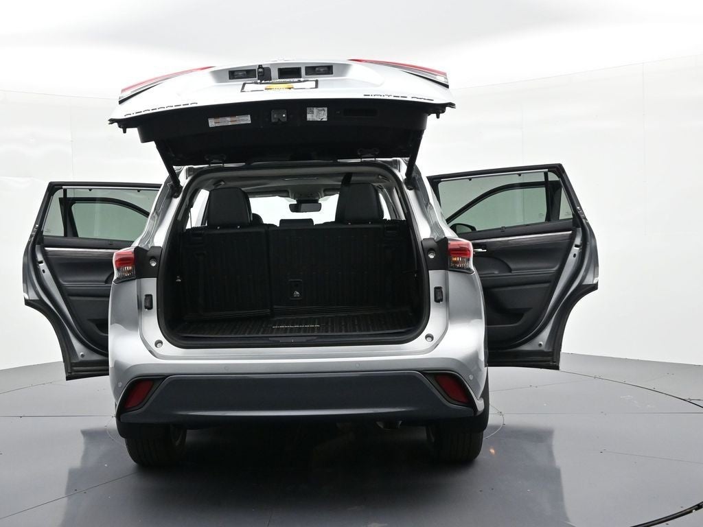 2023 Toyota Highlander Limited AWD (Natl)