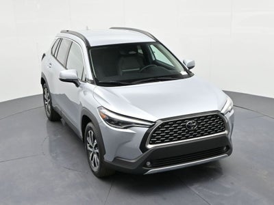 2024 Toyota Corolla Cross XLE 2WD (Natl)