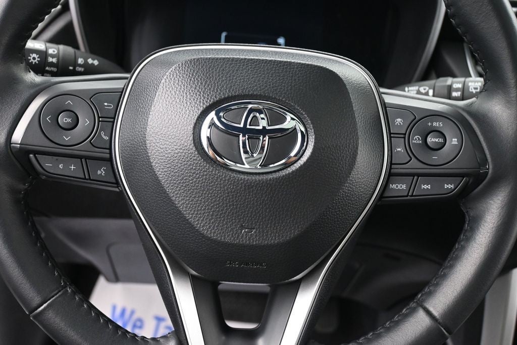 2025 Toyota Corolla Cross Hybrid XSE 4WD (Natl)
