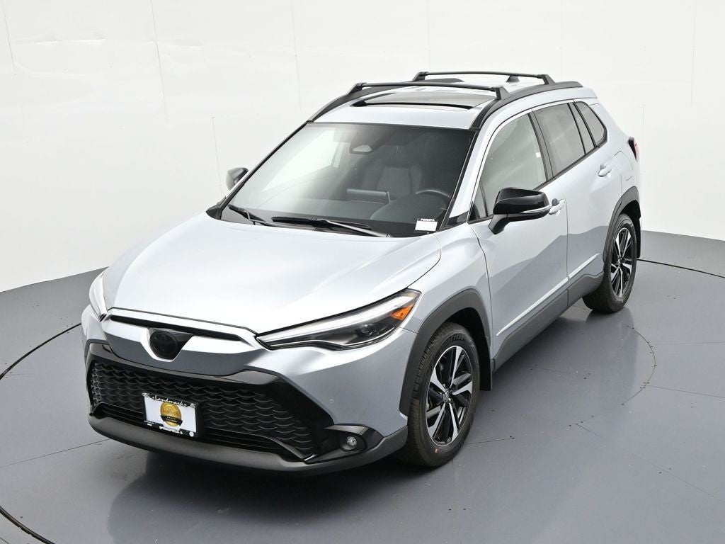 2025 Toyota Corolla Cross Hybrid XSE 4WD (Natl)