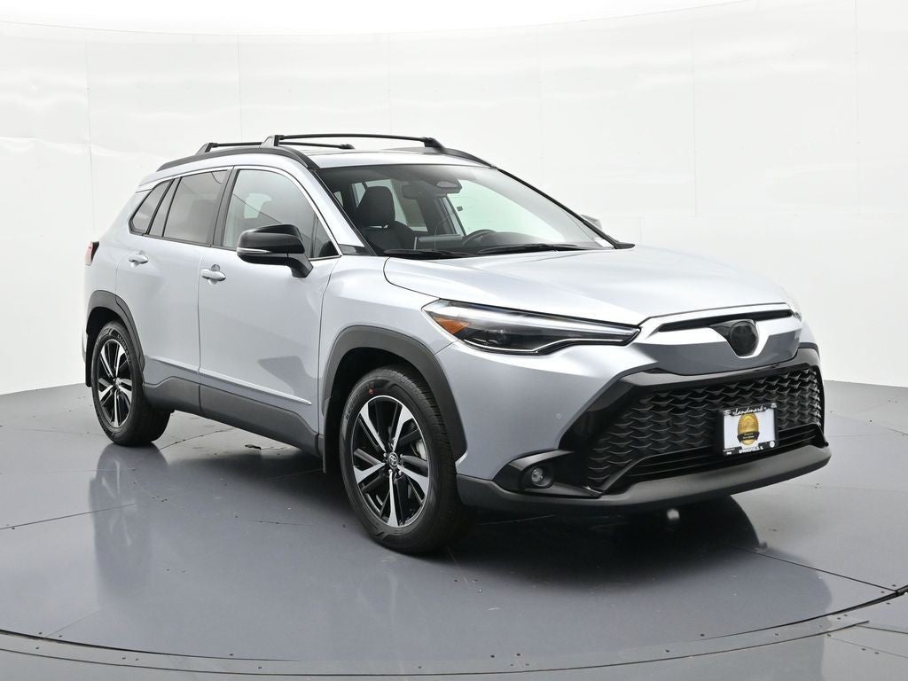 2025 Toyota Corolla Cross Hybrid XSE 4WD (Natl)