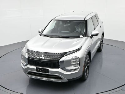 2024 Mitsubishi Outlander SE FWD