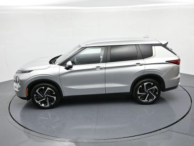 2024 Mitsubishi Outlander SE FWD