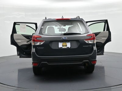 2023 Subaru Forester Base