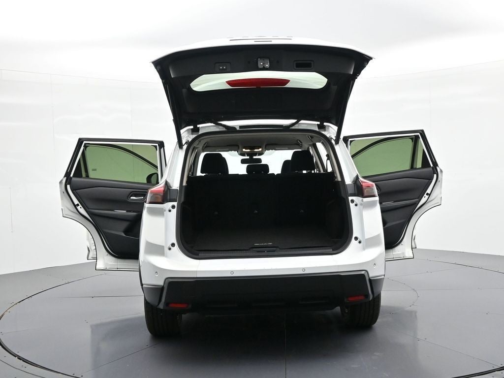 2024 Nissan Rogue FWD SV