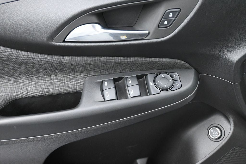 2025 Buick Envista FWD 4dr Avenir
