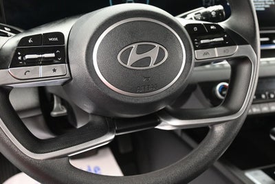 2024 Hyundai Elantra SEL IVT