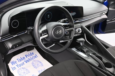 2024 Hyundai Elantra SEL IVT