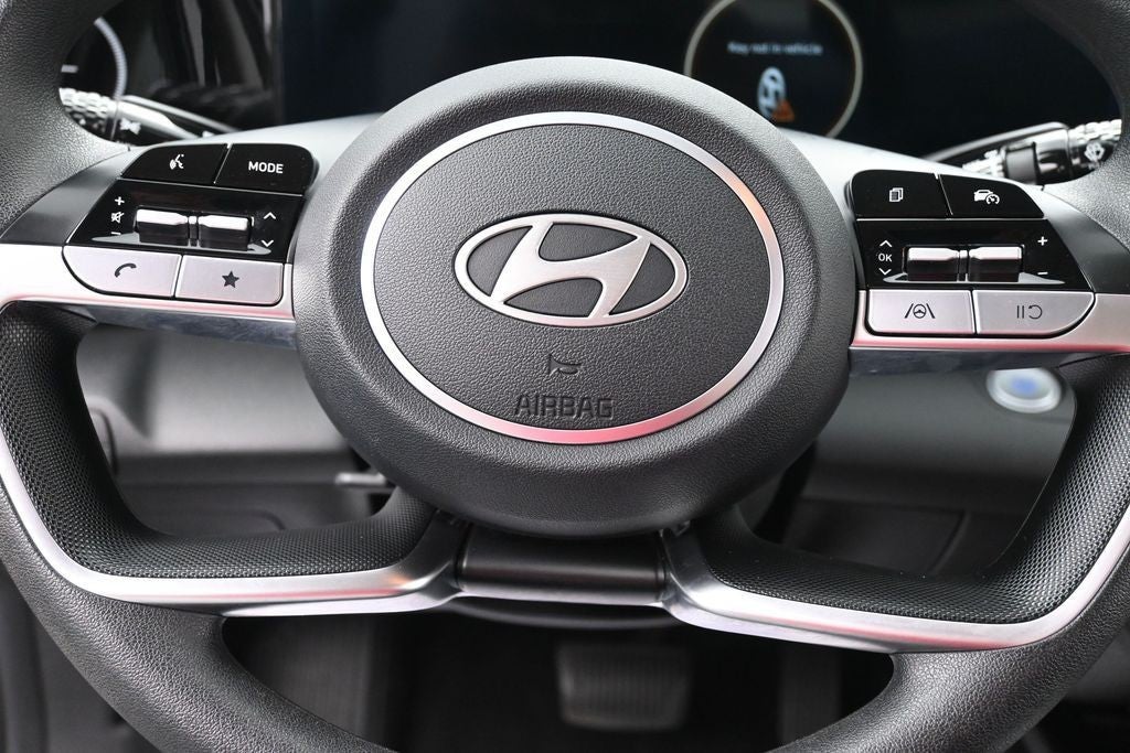 2024 Hyundai Elantra SEL IVT