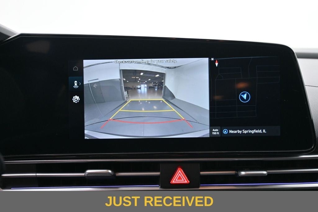 2024 Hyundai Elantra SEL IVT