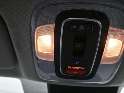 2024 Hyundai Elantra Limited IVT