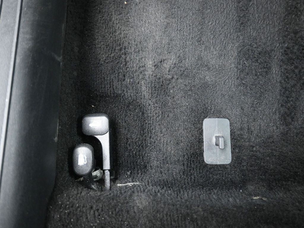 2024 Hyundai Elantra Limited IVT