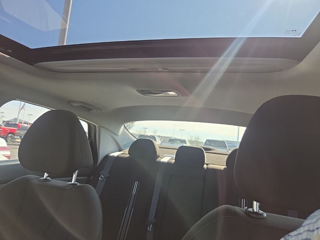 2025 Hyundai Elantra SEL Convenience IVT