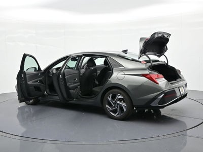 2025 Hyundai Elantra SEL Convenience IVT