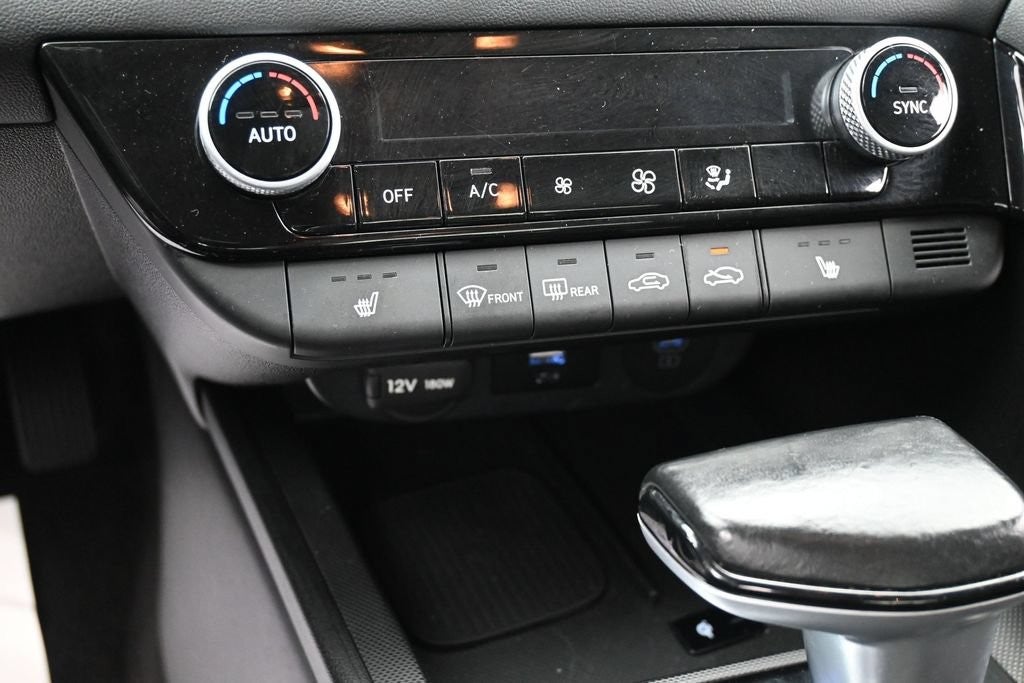 2025 Hyundai Elantra SEL Convenience IVT
